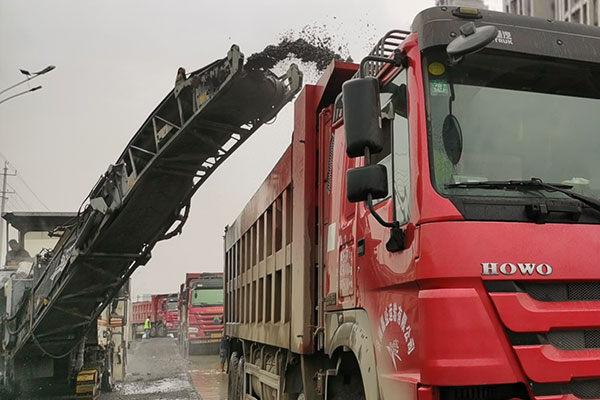 濟南壓路機出租